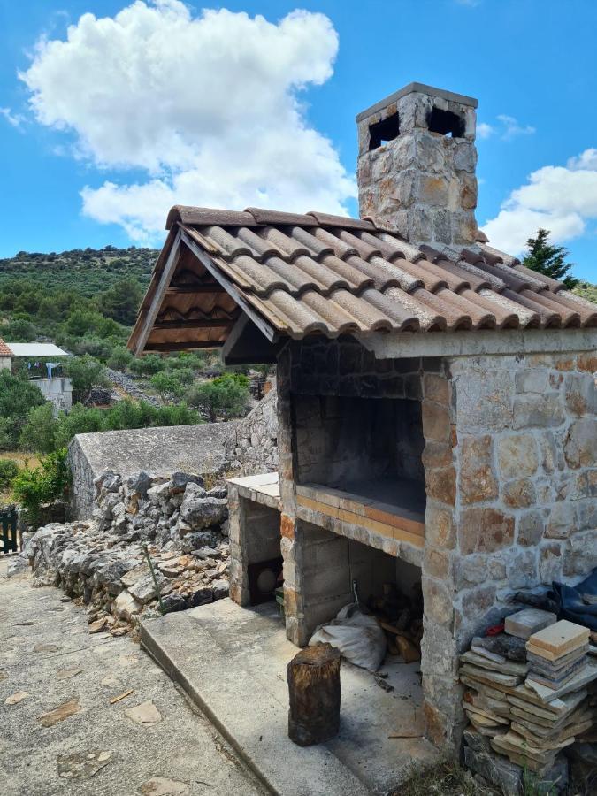 Вілла Kuca Za Odmor Buba, Otok Zut Pristanisce Екстер'єр фото